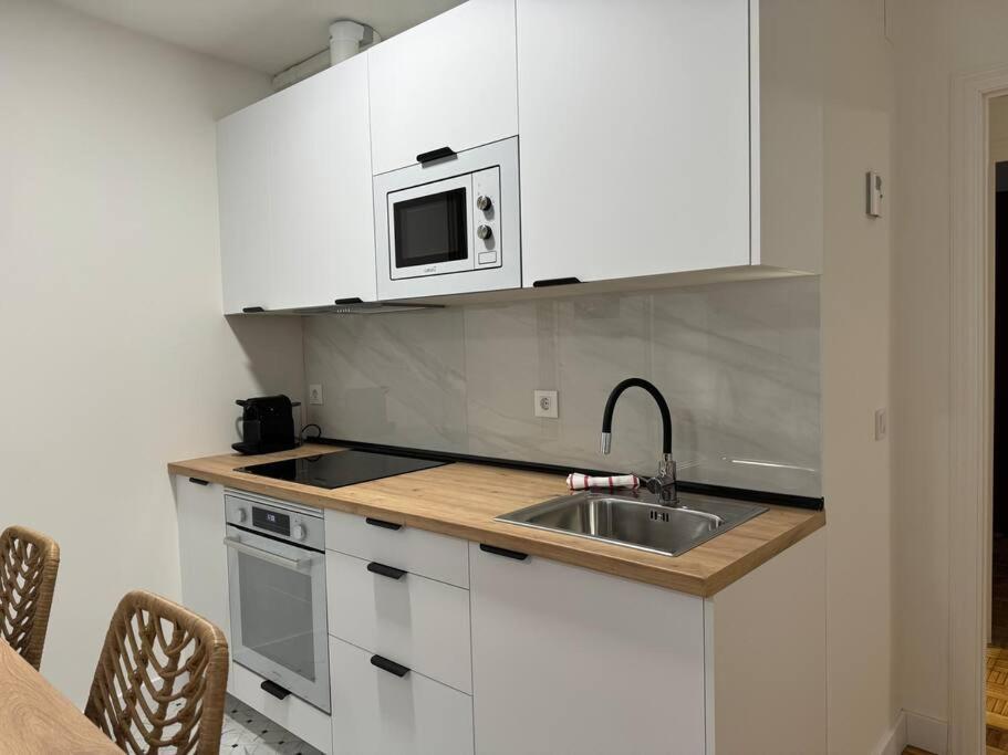 En El Corazon De Oviedo Apartman Kültér fotó